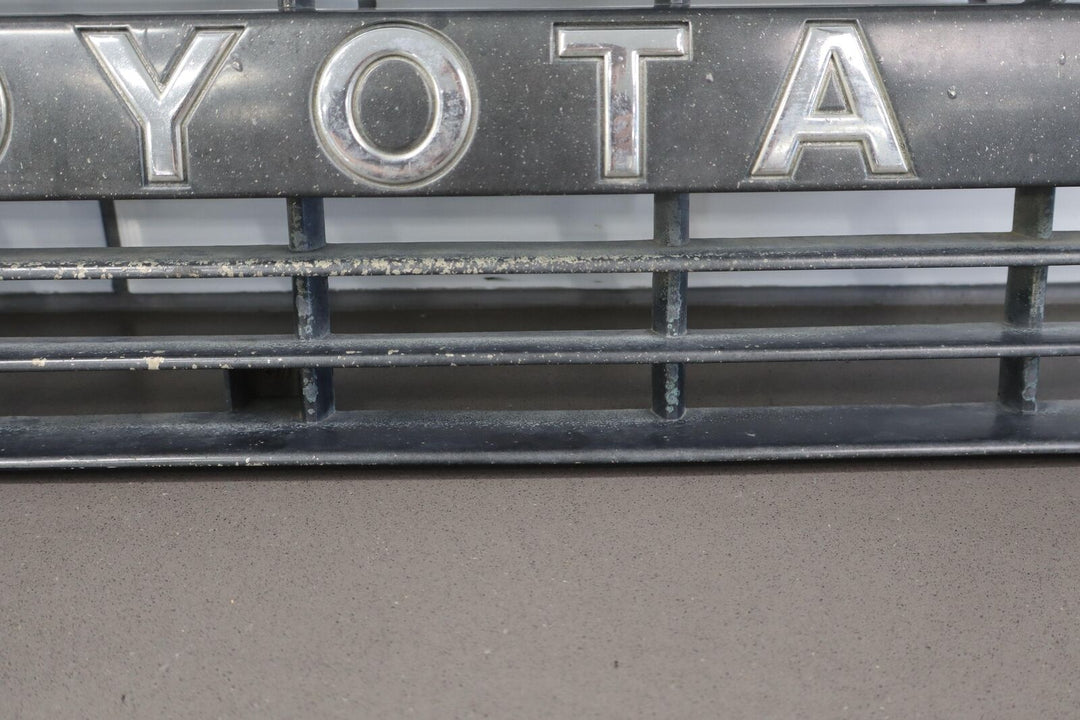 91-94 Toyota Land Cruiser Upper Grille Weathered See ALL Photos