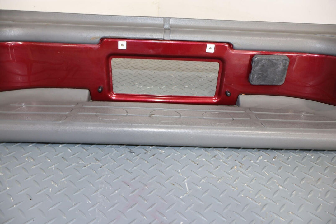 01-06 Chevy Tahoe Z71 Rear Bumper (Sport Red 63u) Mild Dents On Both Corners