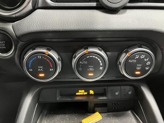 https://i.ebayimg.com/00/s/MTIwMFgxNjAw/z/h6UAAOSwgfZmGVyL/$_57.JPG?set_id=2