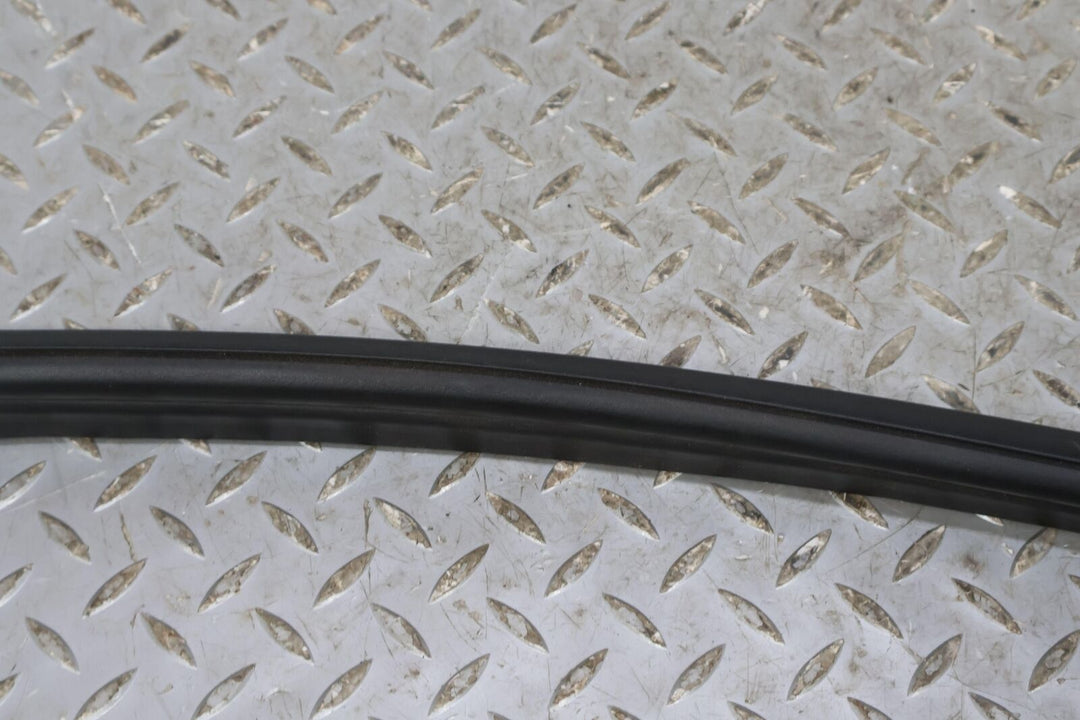 05-08 Porsche 911 997 Carrera Convertible Front Trunk Weather Stripping Seal