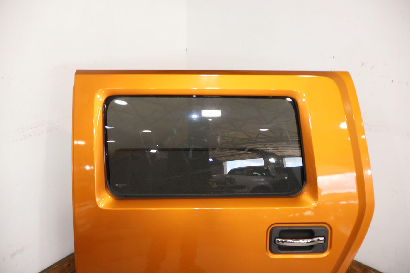 03-09 Hummer H2 Driver Left LH Rear Door W/Glass (Fusion Orange 55u) Notes