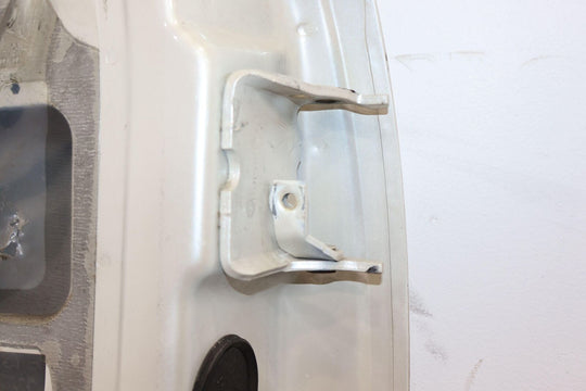 02-06 Cadillac Escalade EXT Front Left LH Door W/ Glass (White Diamond 98U)