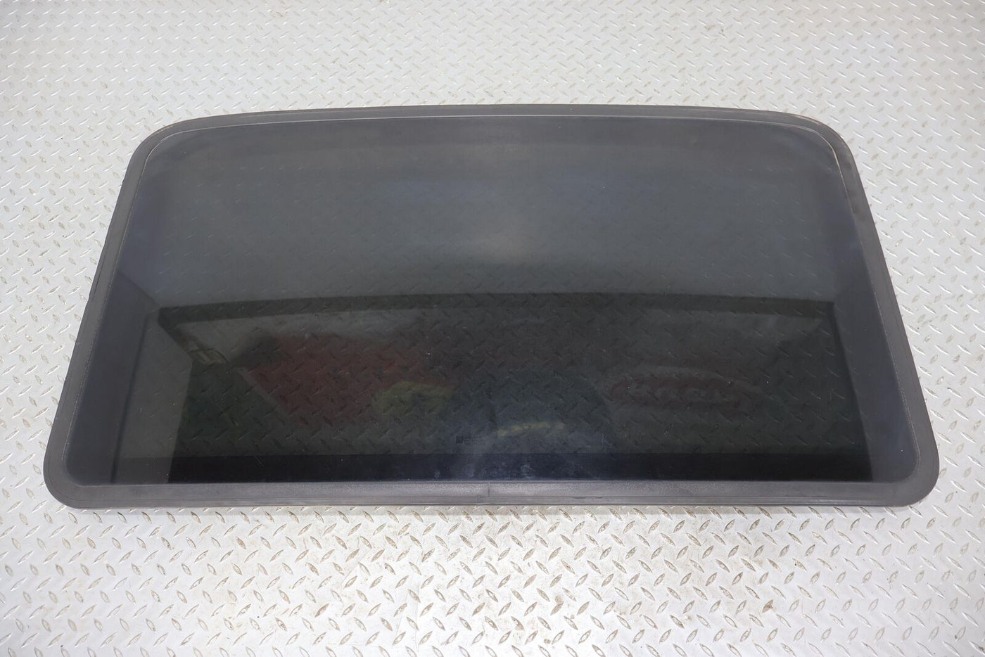 03-09 Hummer H2 SUV Sunroof Window Glass (Glass Only) OEM