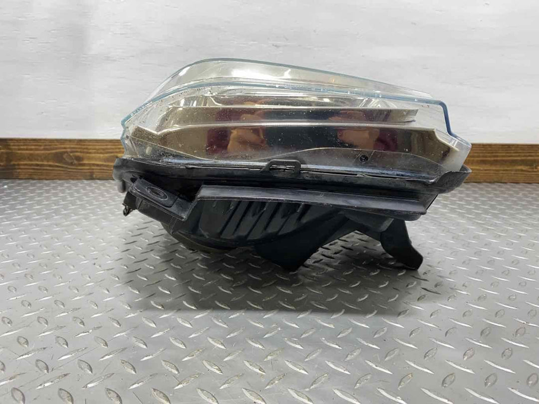 08-10 Ford F250SD Right RH Passenger Sealed Beam Factory Headlight (Halogen)