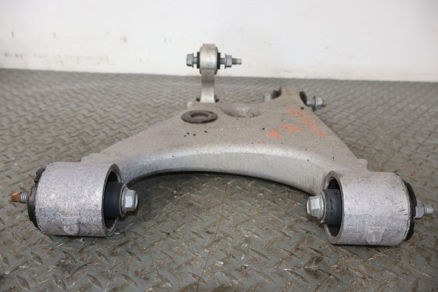 12-20 Tesla Model S Rear Lower Left OR Right Control Arm (102141600A)