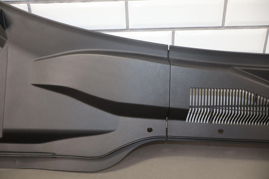 10-15 Chevy Camaro SS Center 2 Piece Cowl Vent Panel