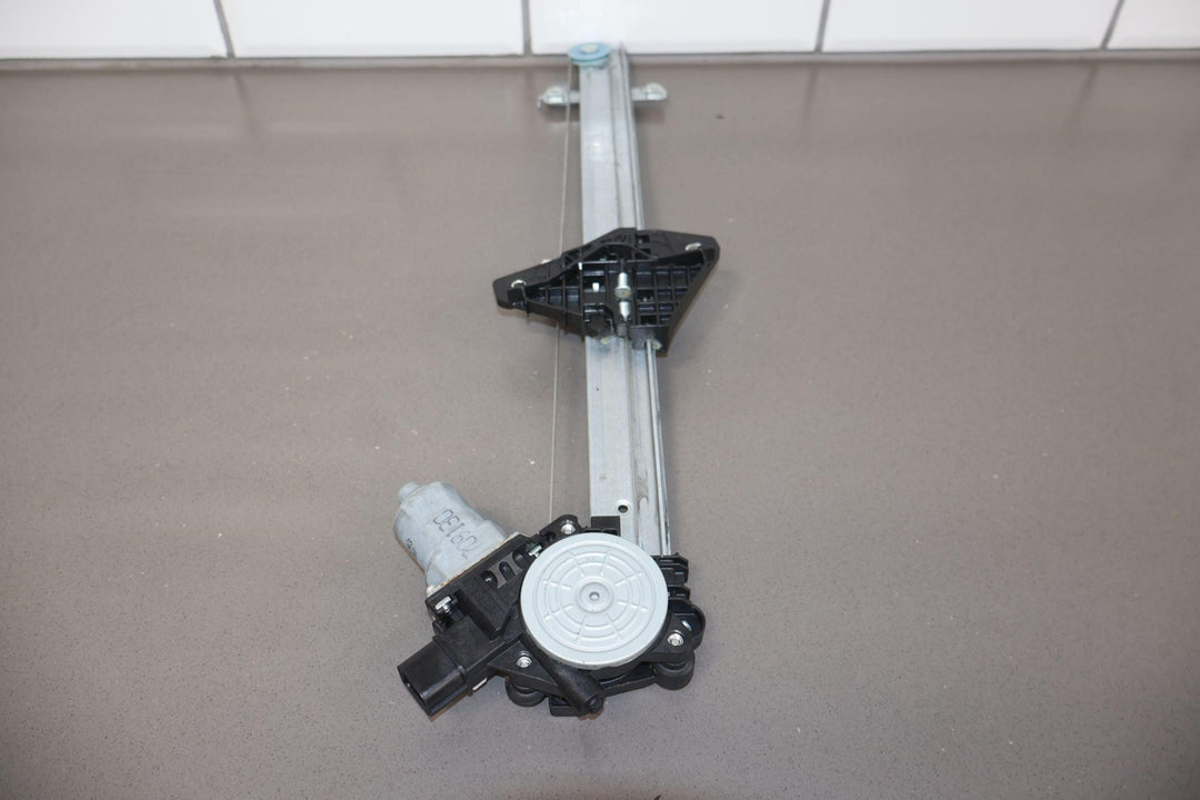 https://i.ebayimg.com/00/s/MTA2N1gxNjAw/z/LxIAAeSwG8dpA6Ex/$_57.JPG?set_id=2