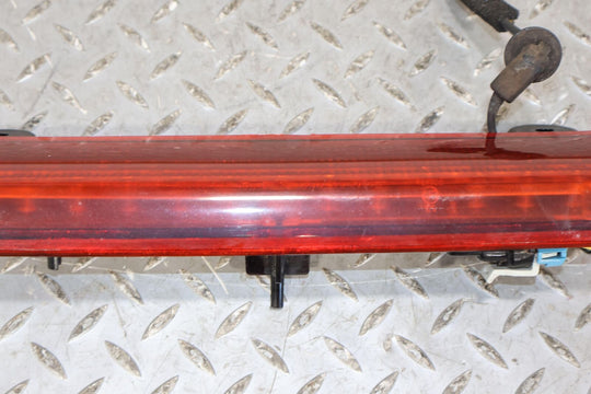 00-06 Tahoe/Yukon/Suburban LED 3rd Brake Light Lamp (Solid Mount) Tested