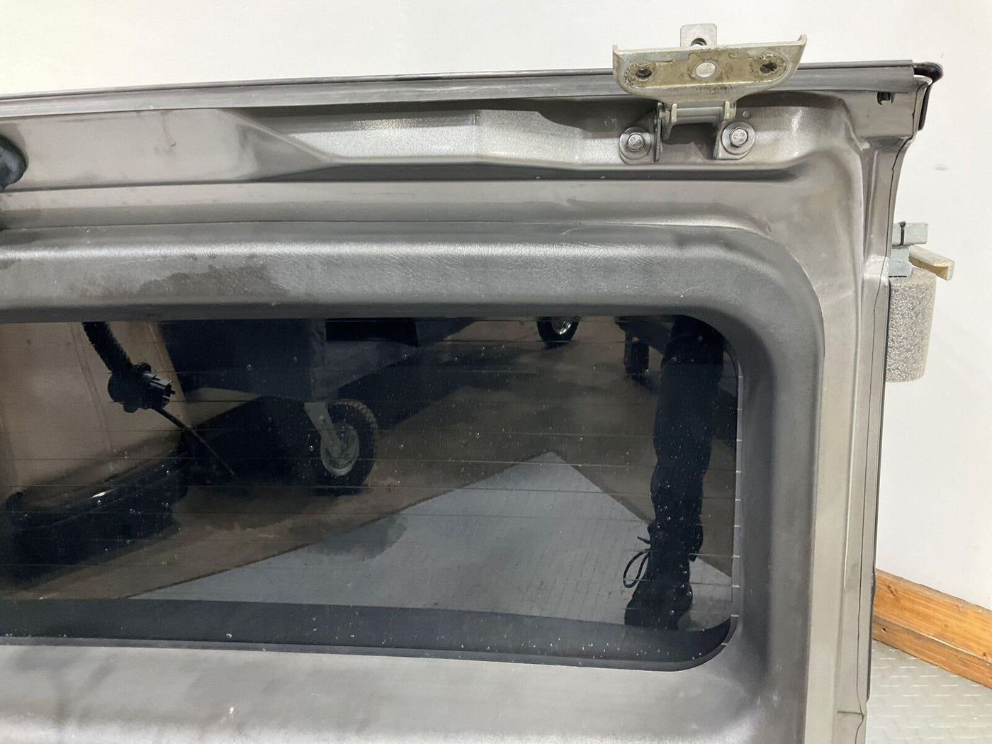 03-09 Hummer H2 Decklid Hatch BARE (Graystone Metallic 16u) See Description