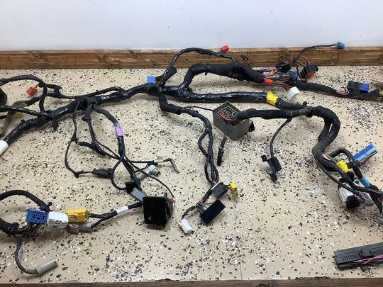 1999 Plymouth Prowler Dash Wiring Harness W/ Fuse Junction Box