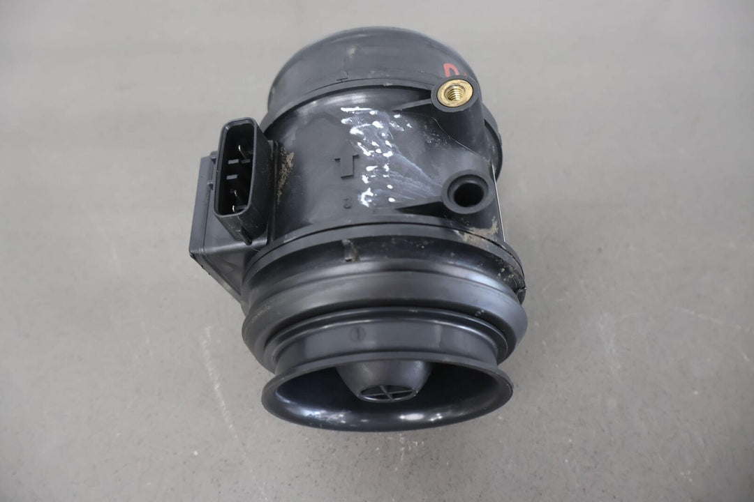 96-98 Lexus LX450 Land Cruiser 4.5L Engine MAF Mass Air Flow Sensor 22250-66050