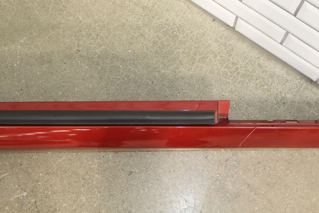 14-15 Chevy Camaro Right Passenger Rocker Molding Red Rock Metallic (G7P)Repairs