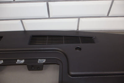 03-07 Hummer H2 OEM Upper Dash Cover Pad (Ebony 482) See Description