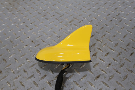 15-22 Dodge Challenger Hellcat Roof Mounted Shark Fin Antenna -Yellow Jacket PY4