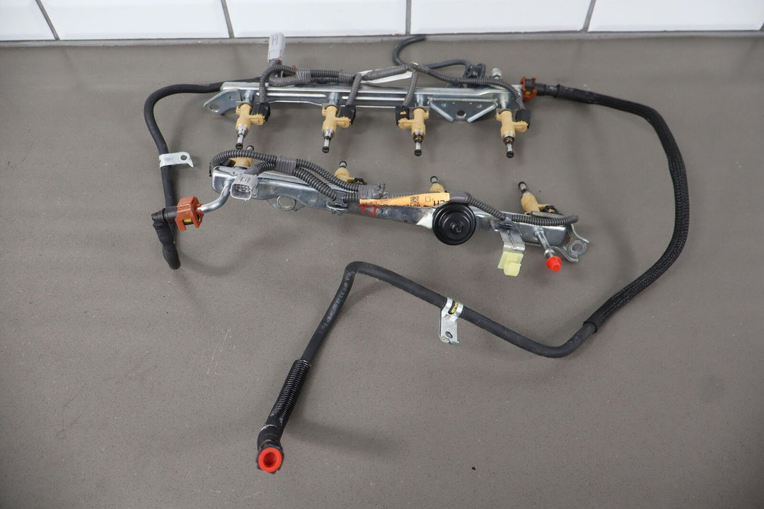 Lexus GX460 4.6L V8 1URFE Pair of LH&RH OEM Fuel Rails & 8 Injectors W/Harness