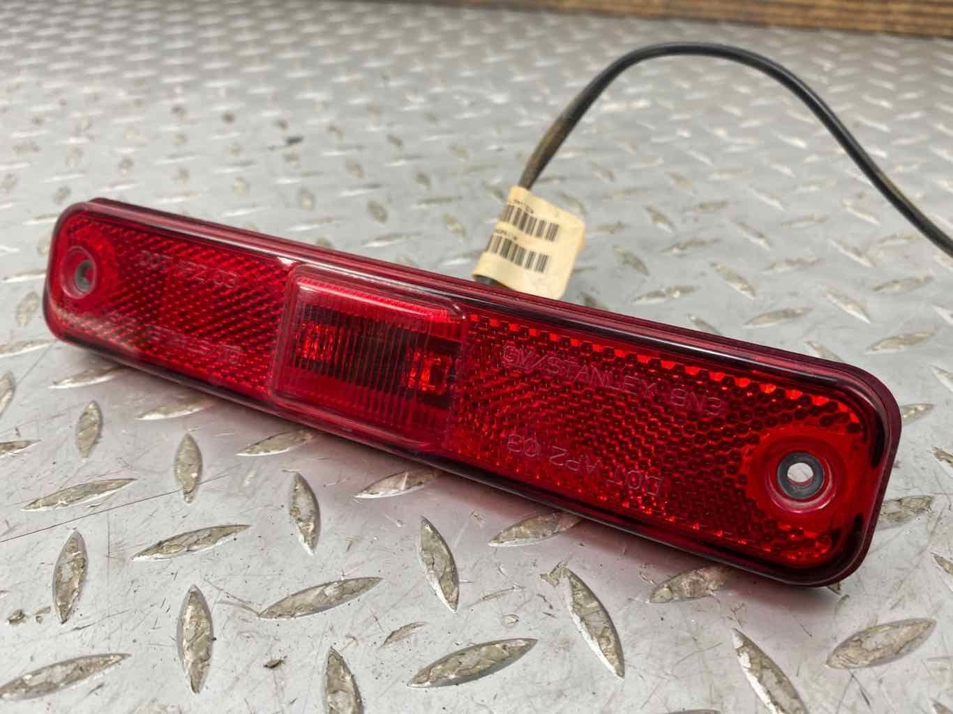 03-09 Hummer H2 Right RH Rear Red LED Side Marker Light/Lamp OEM TESTED