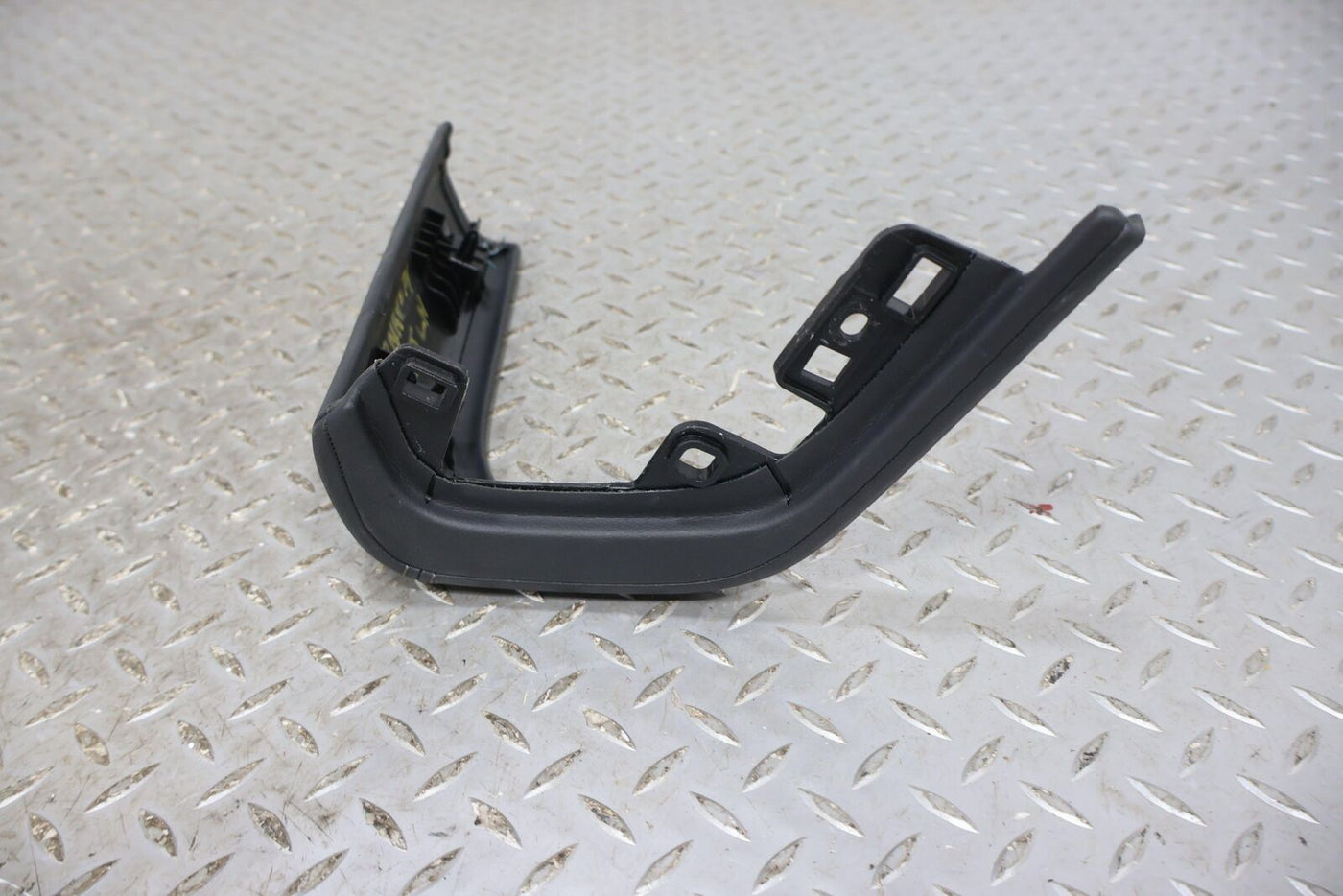 22-24 Rivian R1S Pair LH&RH Lower Interior Dash Trim (Black Moutnain) Lt. Wear