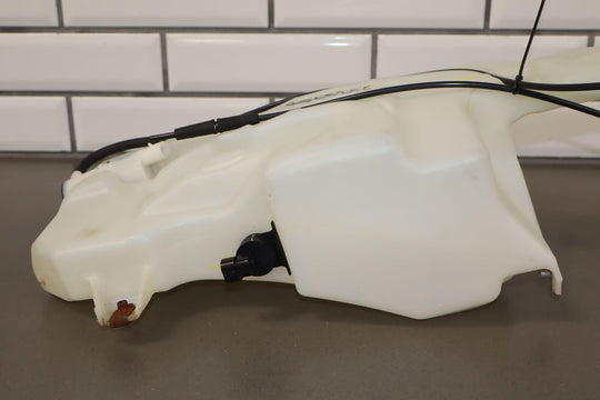 2007 - 2013 Chevy Silverado Sierra Washer Fluid Reservoir OEM 20999339