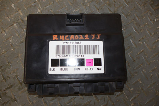 03-06 Cadillac Escalade OEM Body Control Module BCM (15116066)