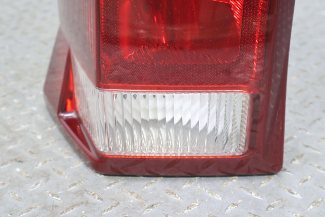 02-06 Cadillac Escalade Short WB Rear Left LH Tail Light Lamp (Tested) OEM