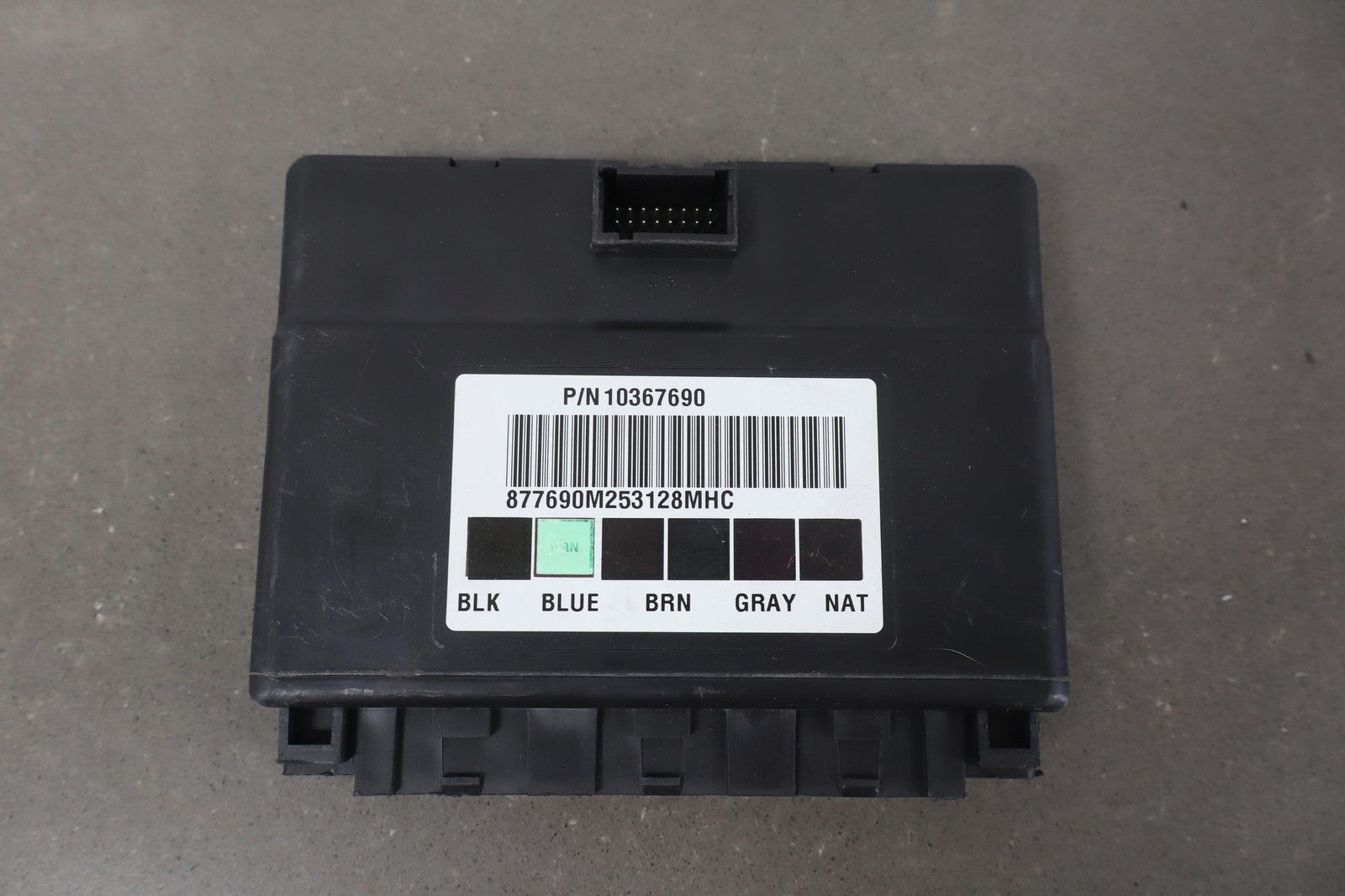 03-07 Hummer H2 OEM Body Control Module BCM (Left Dash Location