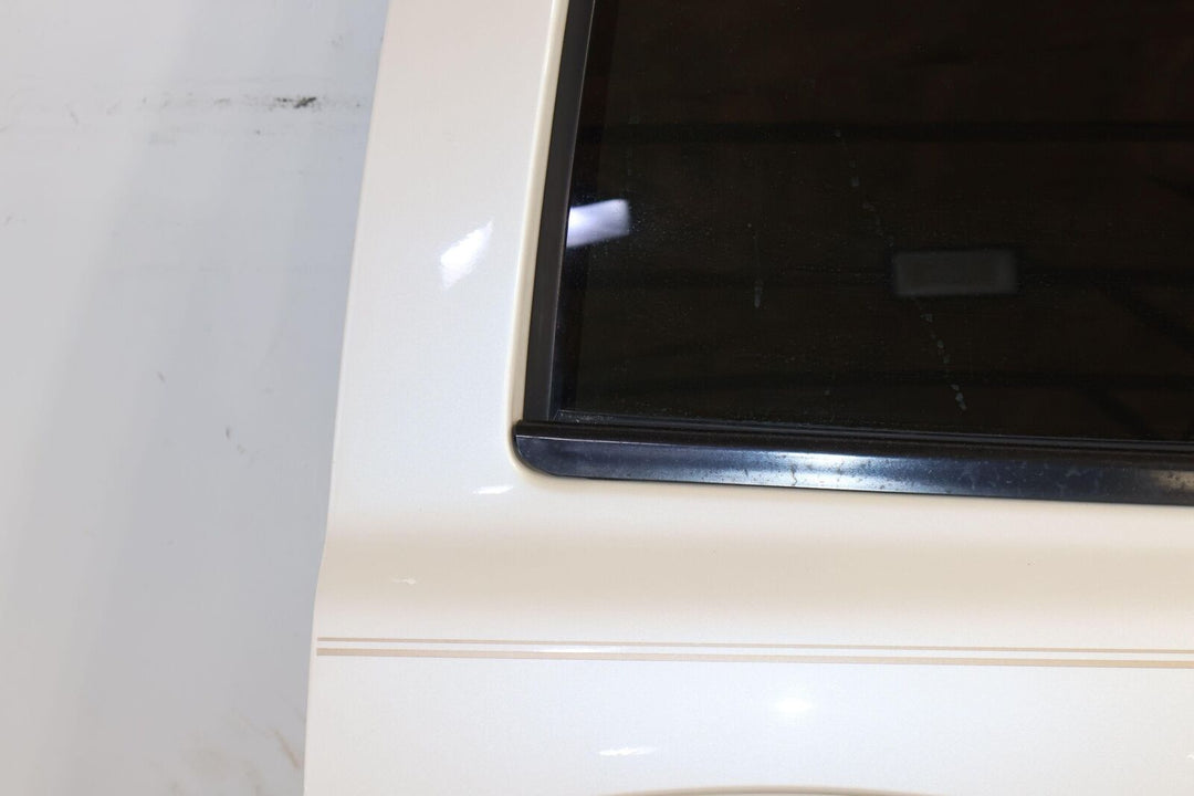 02-06 Cadillac Escalade EXT Pickup Right Left Door W/ Glass (White Diamond 98U)