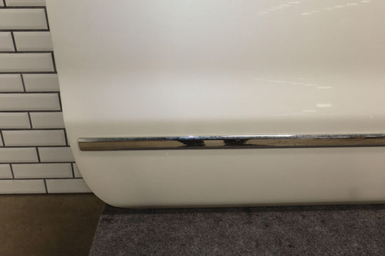 2014-2018 Chevy Silverado Crew Cab Right Rear Door (White Diamond GBN)