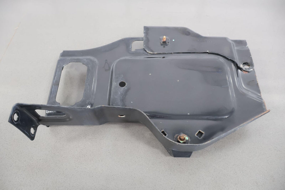 03-06 GMC Sierra 2500HD Diesel Auxiliary Battery Tray W/ Block Heater