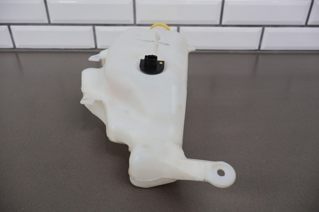 19-23 Ram 1500 New Body Style Windshield Washer Reservoir W/ Lid 68291572AE