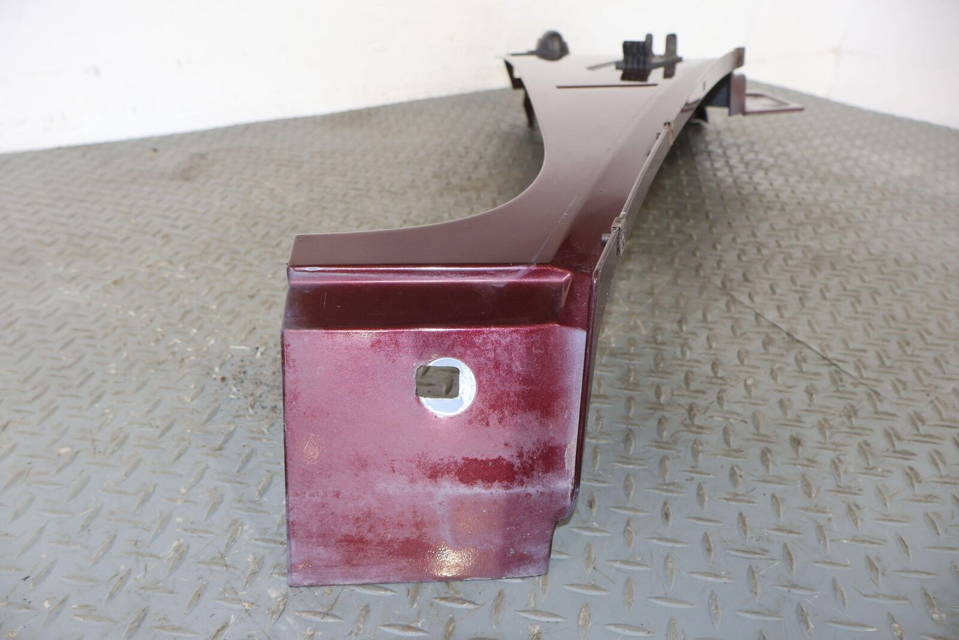 03-09 Hummer H2 OEM Front Right Passenger Fender (Twilight Maroon 49U) See Notes