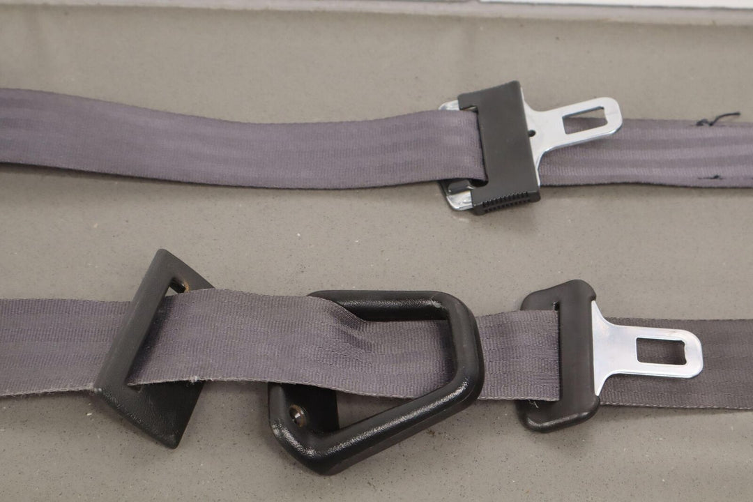 2000-2002 Chevy Camaro Coupe Set of Front & Rear Seatbelts & Buckles Ebony