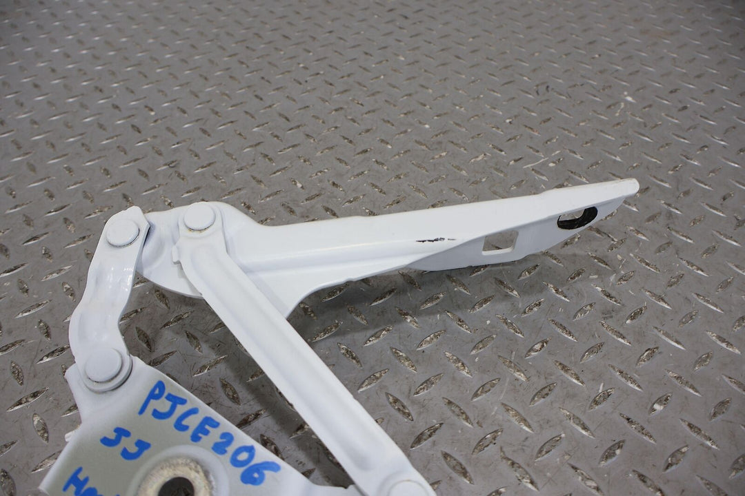 16-18 Chevy Camaro ZL1 Left LH & Right RH pair of Hood Hinges (Summit White GAZ)