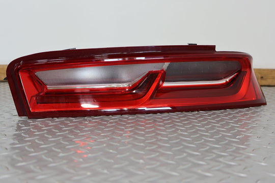 16-18 Chevy Camaro SS Right RH Passenger Tail Light Lamp (Tested) OEM