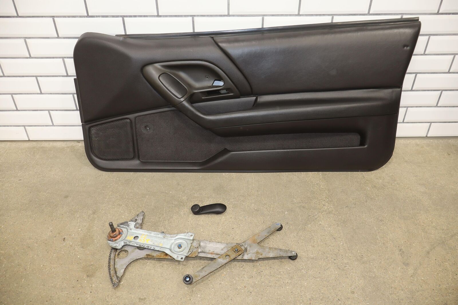 2000 2002 Chevy Camaro Manual Window Door Panel Kit W Cranks Regulators J J Auto Wrecking