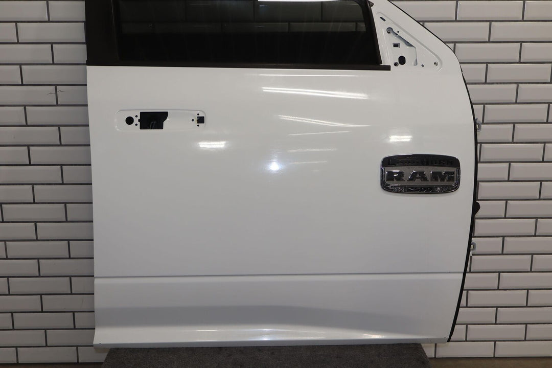 09-18 4th Gen Ram 2500 Mega Cab Front Right RH Door W/Glass (Bright White PW7)