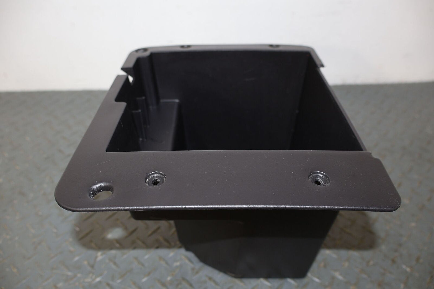 03-07 Hummer H2 Center Console Cubby Insert (Black) OEM