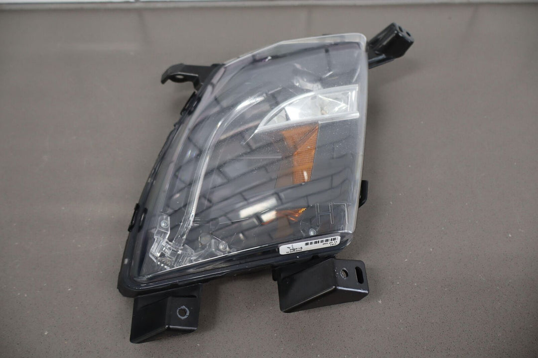 12-20 Tesla Model S Front Left LH Fog Light Lamp (6005913-00-F)Tested