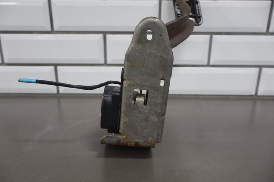 47284001