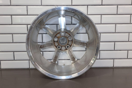 04-08 Cadillac XLR OEM 18x8 Chrome 7 Spoke Wheel with Center Cap (Curb Rash)