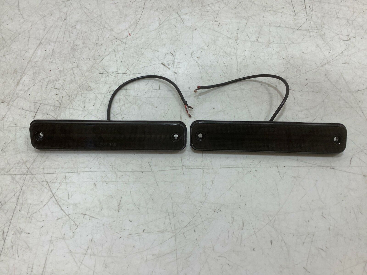 03-09 Hummer H2 Aftermarket Rear Side Marker Light NO PIGTAILS