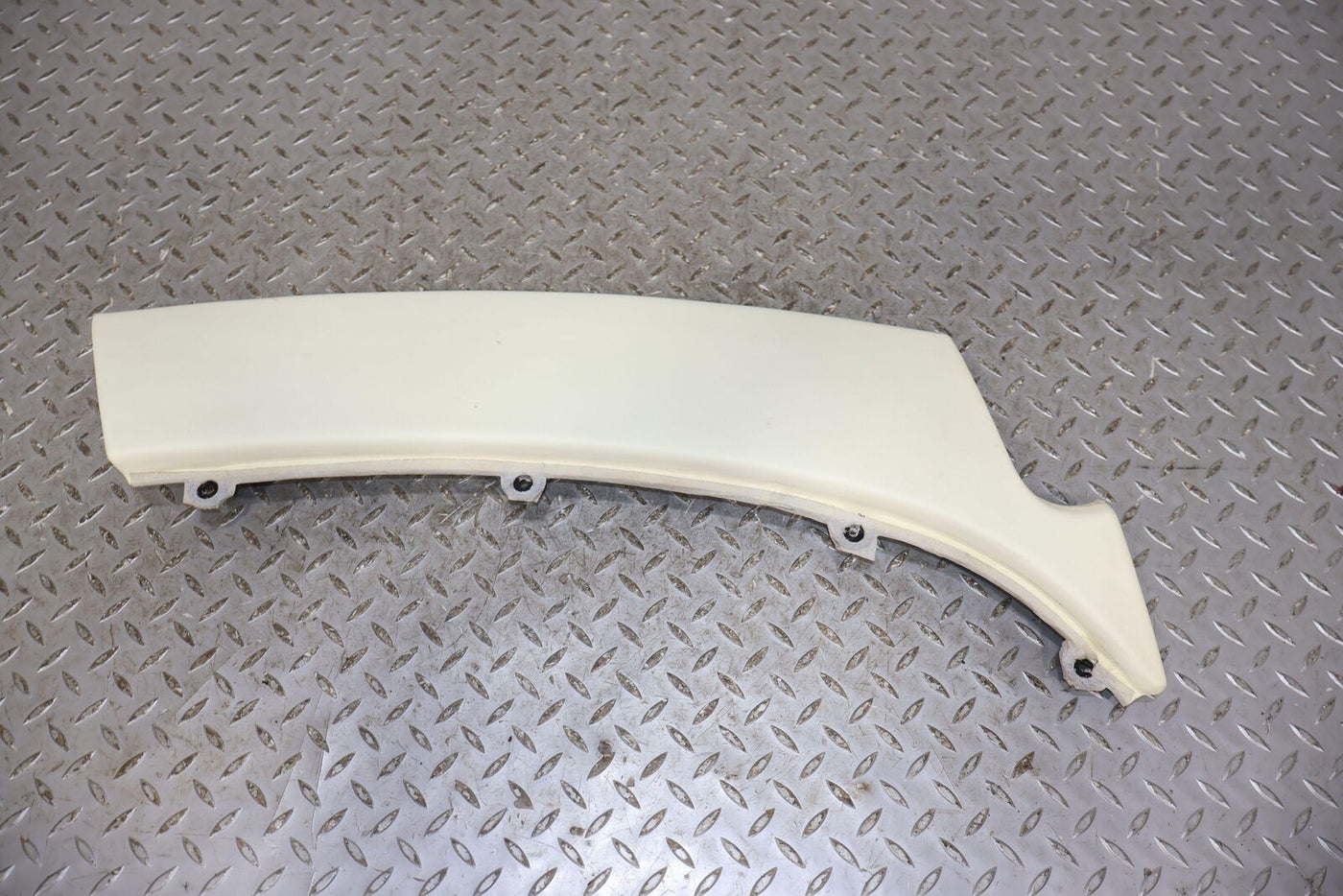 09 Aston Martin V8 Vantage Right RH Upper Dash Trim (Cream Truffle Leather)