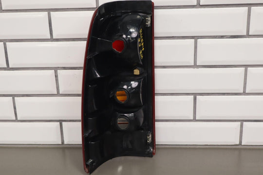 99-02 Chevy Silverado/Sierra OEM Tail Light Set (Left / Right)