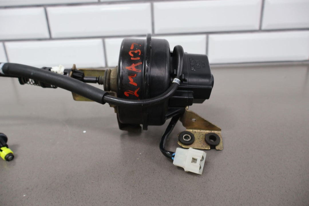 99-05 Mazda Miata NB Cruise Control Servo W/ Cables&Vacuum Lines (x4t19071) 68K