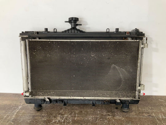 12-15 Chevy Camaro SS Radiator W/ Cooling Fans (6.2L LS3/ Manual) 92229323