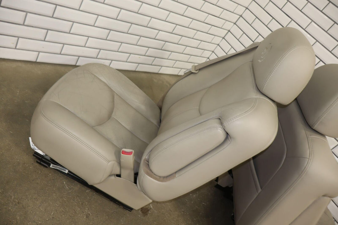 03-06 Cadillac Escalade Front Leather Bucket Seat Set (Left/Right) Shale 83K