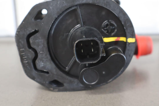 2016 Tesla Model X Electric Coolant Pump 1037328-00-F