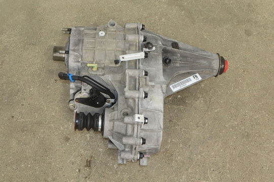 01-02 Chevy Silverado Sierra 2500HD 6.0 NP263HD Transfer Case (4L80e)