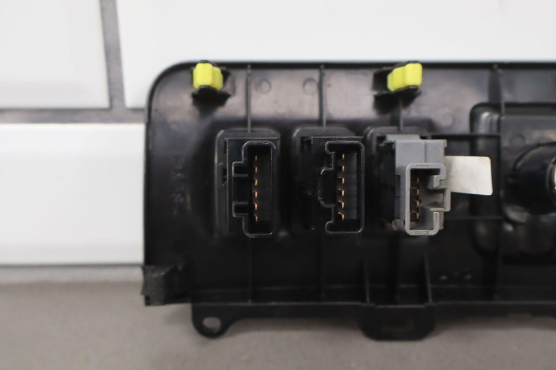 03-04 Lexus GX470 OEM 12V Outlet / 4X4 / Heated Seat Switches