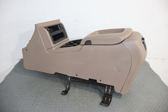 03-06 Yukon/Suburban/Silverado Center Floor Console (Neutral 522) W/ Lid