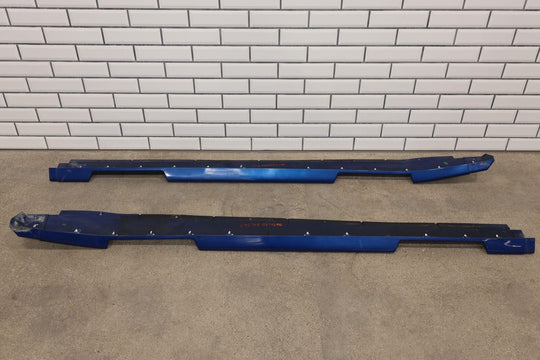 03-09 Hummer H2 LH&RH Limited Edition Rocker Mouldings (Arrival Blue Metallic)